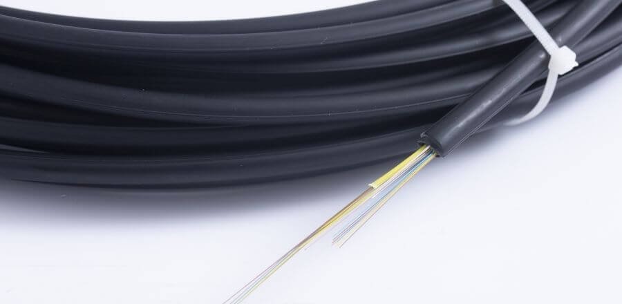 materiais do revestimento externo do cabo de fibra